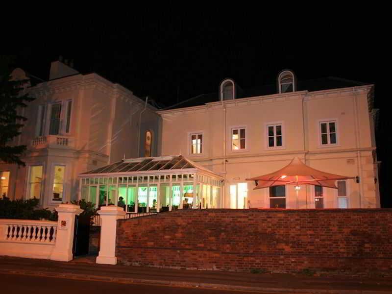 Episode Hotel Leamington Spa Zewnętrze zdjęcie